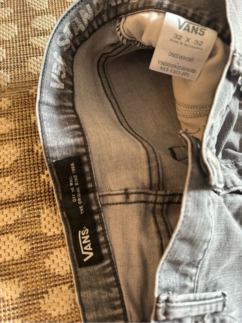 Vans Gray Slim Straight Jeans Men’s 32x32 Light Wash Skate Casual Denim Ankle